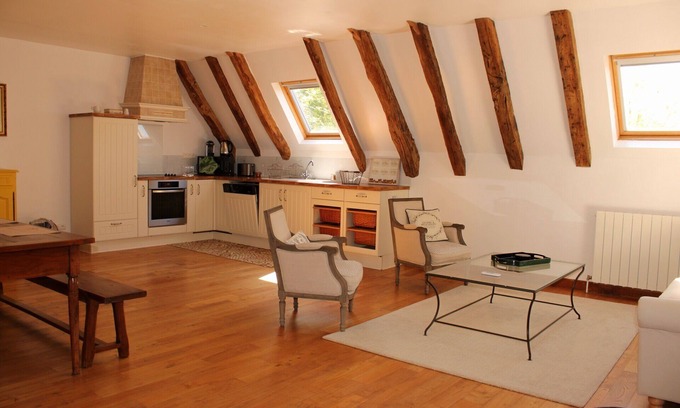 Labastide-Murat House | Cozy Gîte de La Devèze with Private Cinema Experience