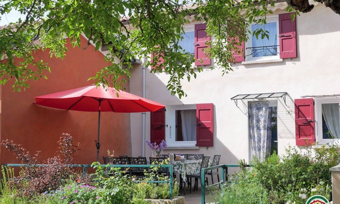 Lagrand House | Gîte Del Païs: Idyllic Village Home with Pool & Spa