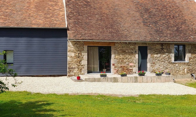 Nouzerines House | Pet-Friendly Gîte des Ansannes: Perfect for Families & Guests