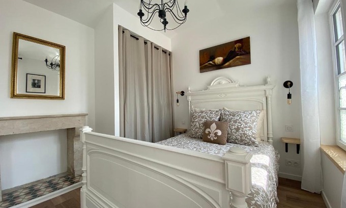 Saint-Hilaire-des-Loges House | Unforgettable Gîte des Hirondelles with Ocean View & Hot Tub