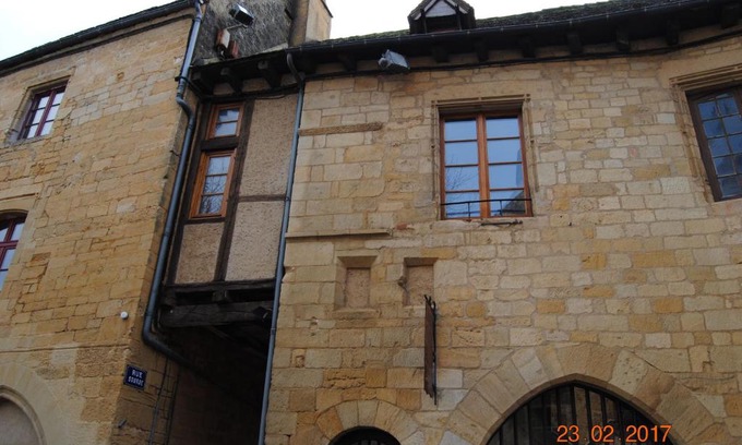 Gourdon House | Family-Friendly Retreat at Gîte des Pipelettes