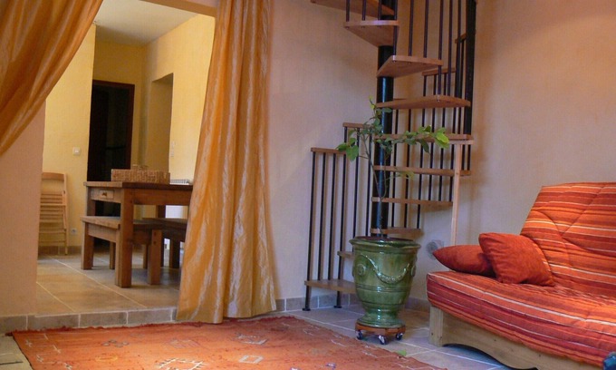 Cannes-et-Clairan Cottage | Discover Gîte du Mas de Failly: Pet-Friendly Retreat