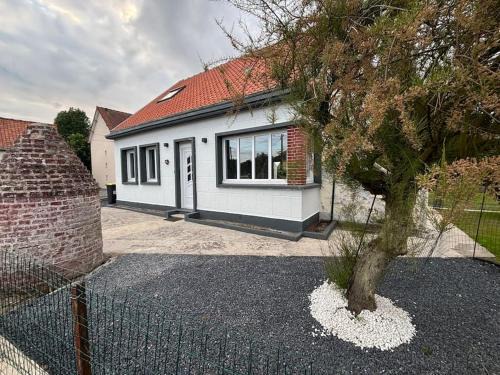 Merlimont House | Gîte du Vieux Puits: Child-Friendly Retreat with Great Reviews