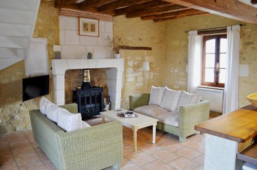 Villeloin-Coulange House | Gîte Ecureuil avec piscine 4-6 personnes