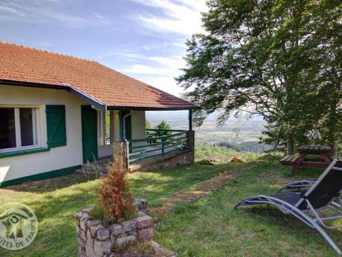 Arcon House | Idyllic Gîte with Scenic Views, Pool, and Family-Friendly Vibes
