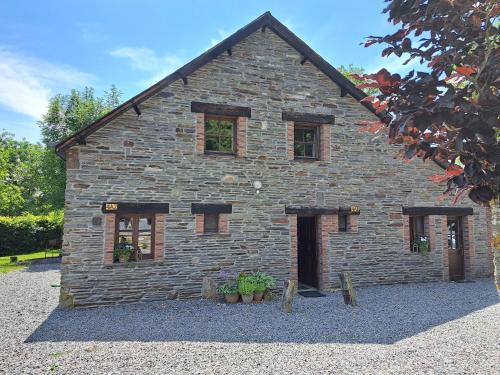 Nadrin House | Gîte Filly 4A1: Pet-Friendly Oceanfront Escape for Families