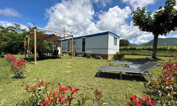 Saint-Pantaleon-les-Vignes House | Inviting Gîte Mobil-home with Breakfast & Pool in Drôme