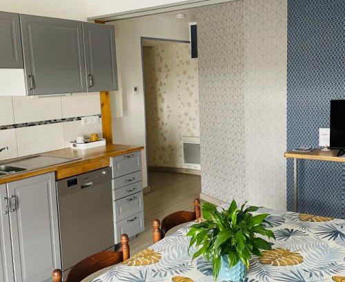 Colombey-les-deux-Eglises House | Cozy Gîte L'entre 2: Family Retreat Near Nigloland