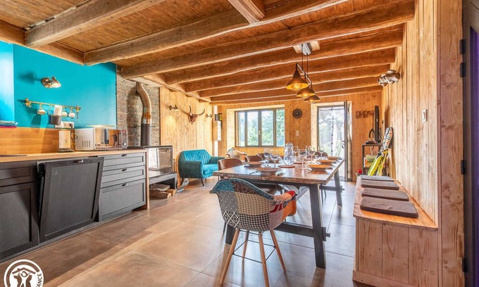 Roche-Charles-la-Mayrand House | Family-Friendly Gîte Le Maquis with Kitchen & Pet Amenities