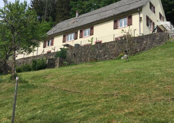 Freland House | Oceanfront Retreat at Gîte La Fonderie - Rated 9.4/10