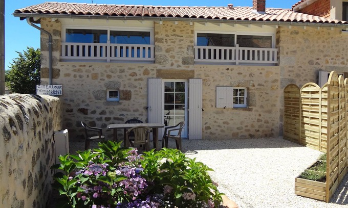 Augignac House | Gîte La Fournière - Dordogne: Family-Friendly Retreat