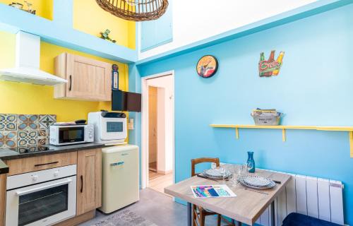 Etretat Apartment | Cozy Gîte La Périssoire with Ocean View & Parking