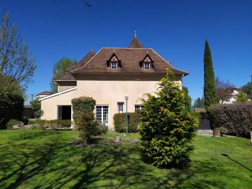 Lacapelle-Marival Apartment | Relaxing Retreat at Gîtes "La Sérénité Marivaloise"