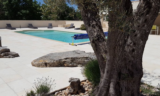 Gras House | Gîte "La Truffière": Guest Rated 10/10 with Ocean View Pool