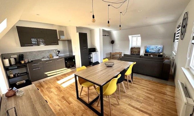 Bennwihr Apartment | Discover Gîte Manala: Family-Friendly Retreat with High Ratings