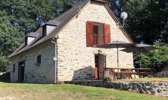Prechac House | Gîte le Pargagnat: Guest Rated 9/10 with Ocean & Lake Views