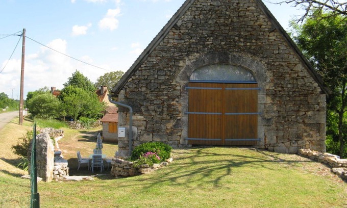 Durbans Cottage | Idyllic Gîte LOT: Family-Friendly Retreat Near Rocamadour