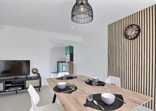Plurien House | Discover Louise Entre Mer et Campagne: Rated 9.7/10