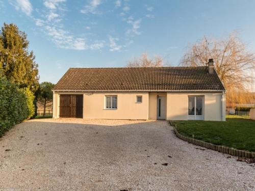 Gy House | Gîte lumineux au cœur des Monts de Gy - FR-1-583-481