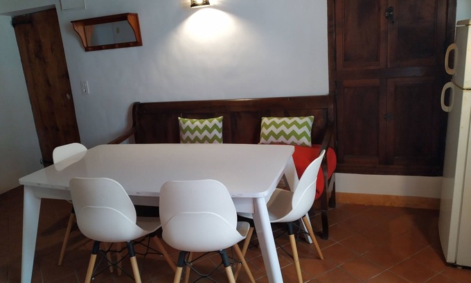 Entraunes Apartment | Gîte NORYEMA, 3 pers, (+1bb), T1 30m2, portes du Mercantour, quiet, disconnected