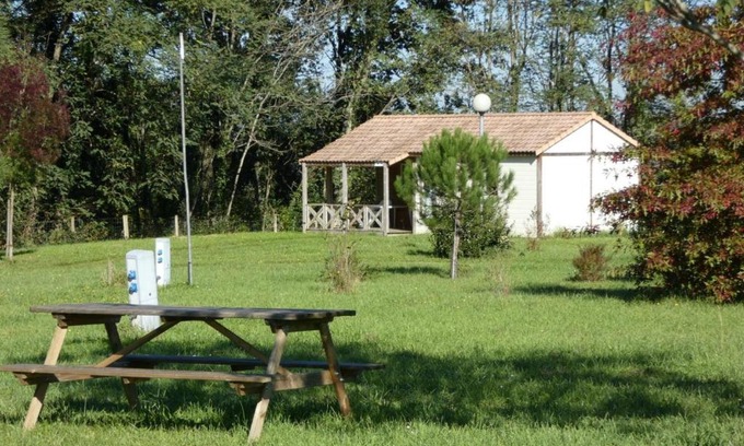 Orist House | Gîte Orist: Family-Friendly Retreat with Pool & Pets Welcome