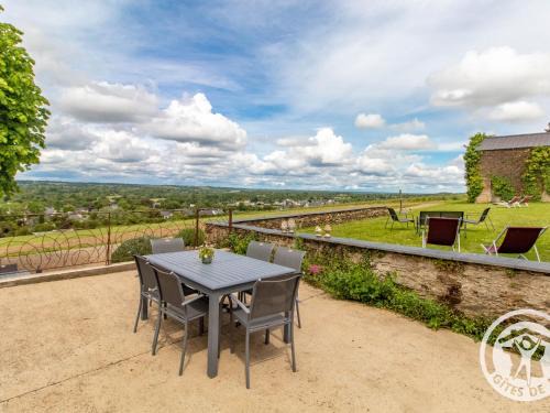 Rochefort-sur-Loire House | Family-Friendly Gîte with Loire Views and Nearby Activities