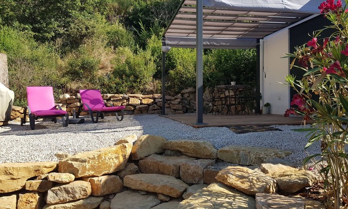Sollies-Toucas House | Relaxing Gîte for Two with Pool and Air Conditioning