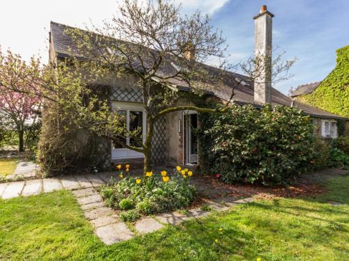 Joue-sur-Erdre House | Eco-Friendly Gîte Near Forests and Lakes for Nature Lovers