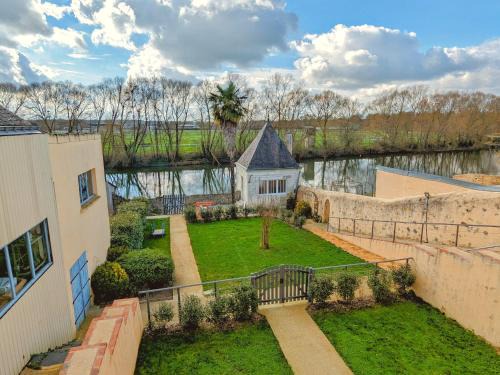 Sable-sur-Sarthe House | Gîte Sablé-sur-Sarthe: Family Retreat with Top Guest Rating