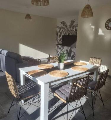 Saint-Romain-sous-Gourdon House | Cozy Gîte Saint Romain: Child-Friendly Retreat Rated 9/10
