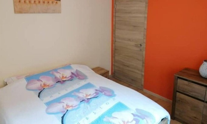 Brugelette Apartment | Family-Friendly Gîte Savane Near Pairi Daiza Awaits You
