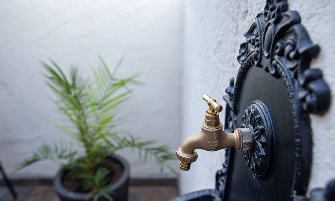 Beziers Apartment | Relax at Gîte with Private Terrace and Pool Access