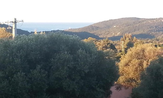 Monacia-d'Aullene Apartment | Explore Gîte Tomasini: Child-Friendly & Top Rated 9.4/10