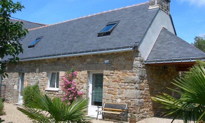 Carnac House | Gîte Ty Bihan: Oceanfront Escape in Carnac with Top Rating