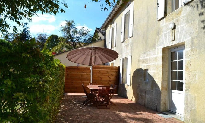 Salles-Lavalette House | Family-Friendly Gîte with Terrace in South Charente