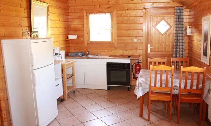 Le Breuil House | Inviting Gîtes de Montvaltin: Breakfast & Family-Friendly Stay