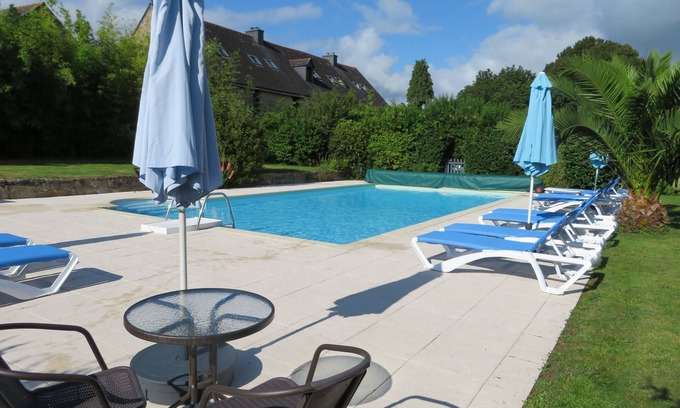 Melgven Cottage | Discover 7 Gîtes with Heated Pool Near Stunning Beaches