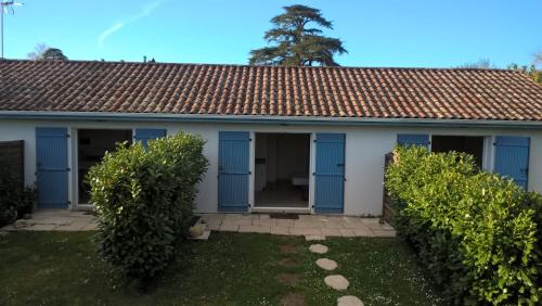 Escos House | Cozy Gîtes Studioescos El Dos - Pet Friendly Retreat