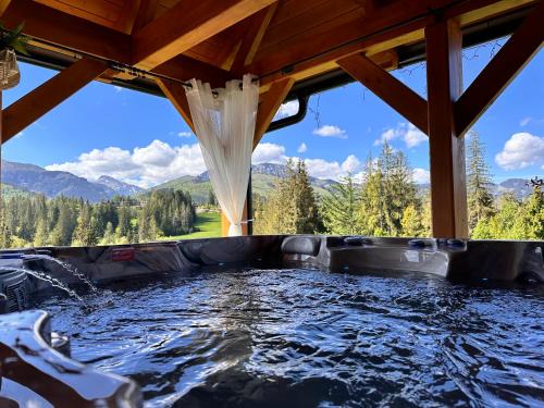 Koscielisko Ski Chalet | Unwind at Góralska Strefa Domki & SPA with Hot Tub Bliss