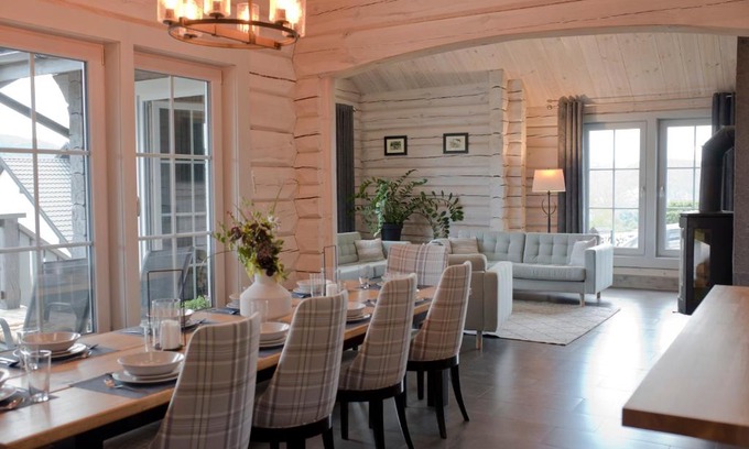 Krynica-Zdroj Villa | Discover Góry Świateł: Family-Friendly 4-Star Retreat