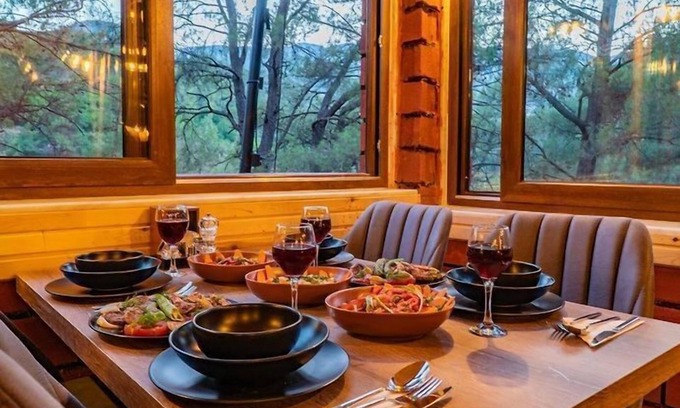 Gokbuk Hotel | Unwind at GÖKBÜK SERENITY HOTEL with Pool & Breakfast