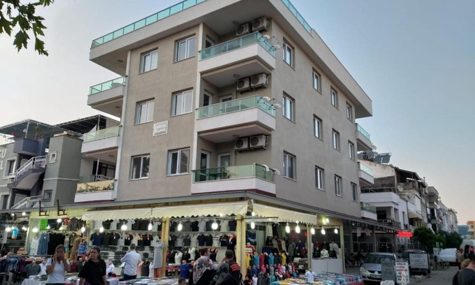 Gumuldur Apartment | GÜMÜLDÜR ÇALIŞKAN APART: Oceanfront Family Getaway