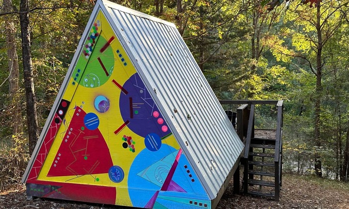 Talladega Cabin | G-1 Glamp in Bohamia - Perfect Family Retreat in Nature