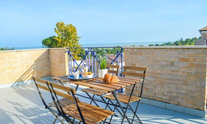 Foggetta Apartment | G.Bay C23 - Cozy Apartment with Sea Views & Pool Access