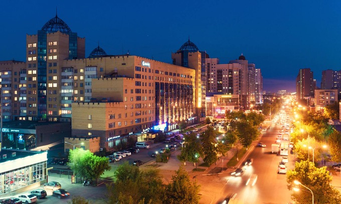 Nur-Sultan Hotel | Discover G Empire: Family-Friendly with Eco Comfort