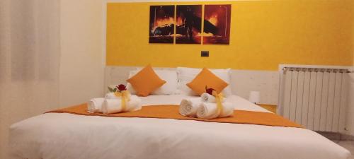 Santhia Bed & Breakfast | Guest Favorite: G&G Giusy e Gabry with Hot Tub & Breakfast