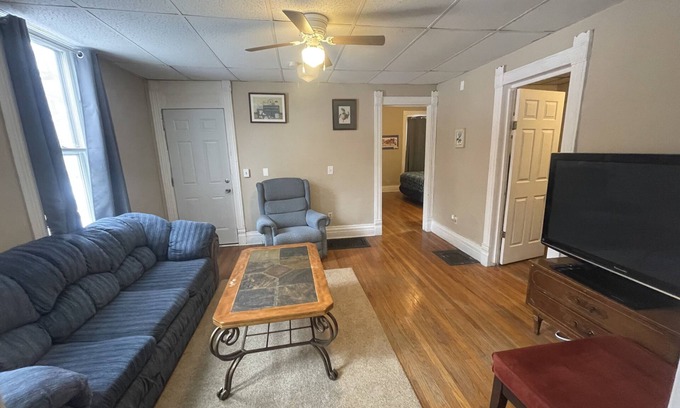 Downtown Syracuse House | Ideal 3 Bedroom Retreat Near Syracuse University & Mall