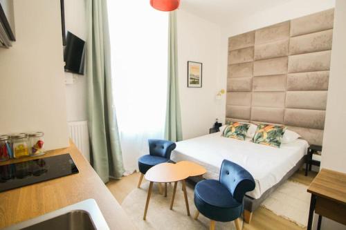 Angouleme Apartment | Cozy G3 Studio with Air Conditioning in Angouleme Centre