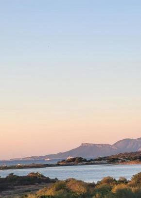 Murta Maria House | Family-Friendly Retreat at Gabbiano House Awaits You