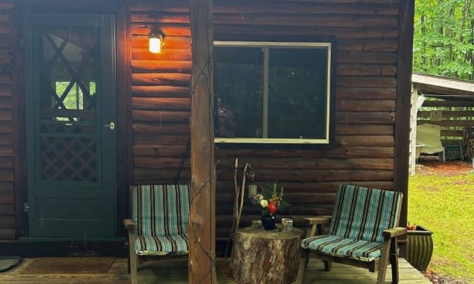 Le Roy Cabin | Escape to Gabriel's Cabin in the Woods - 10/10 Guest Rated